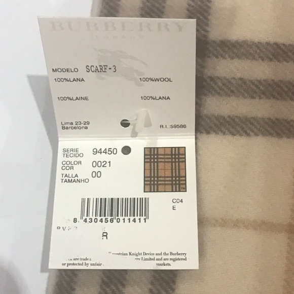 NWT Burberry Wool Scarf - Picture 5 of 5